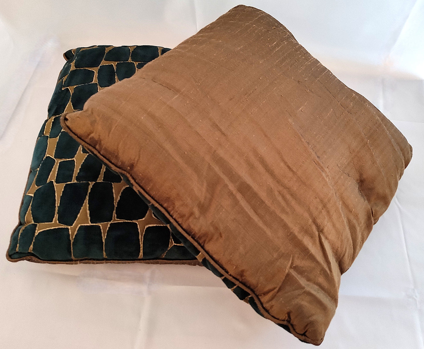 Coussin aux émeraudes de La Maison