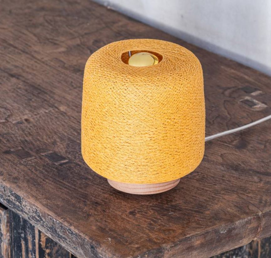 Lampe tressée