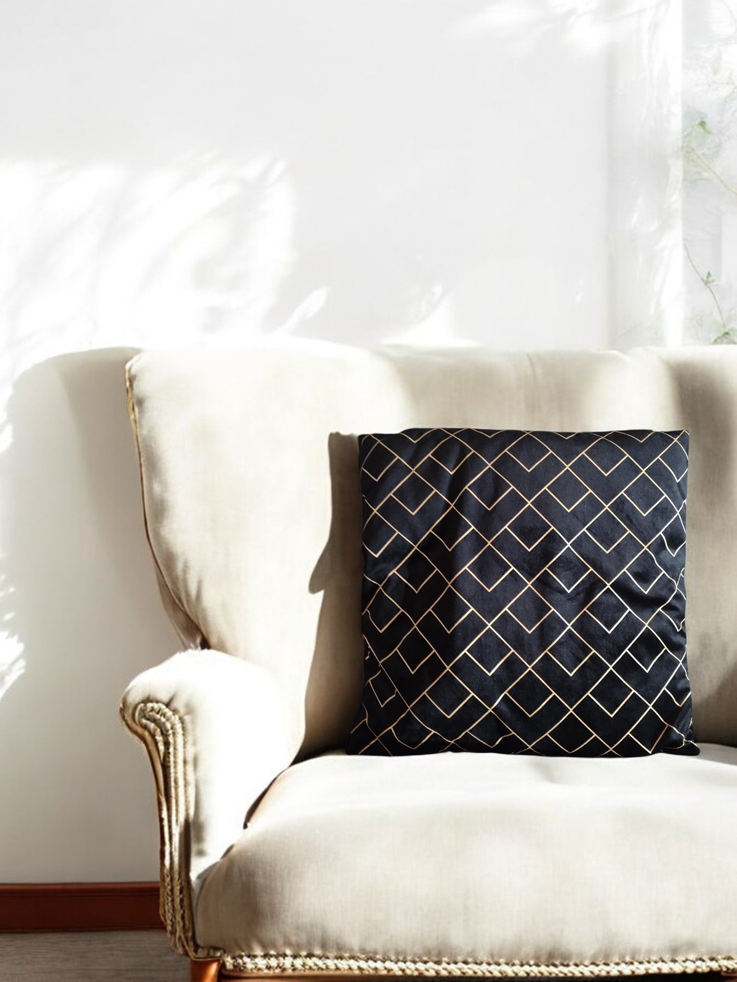 Coussin noir & glam'