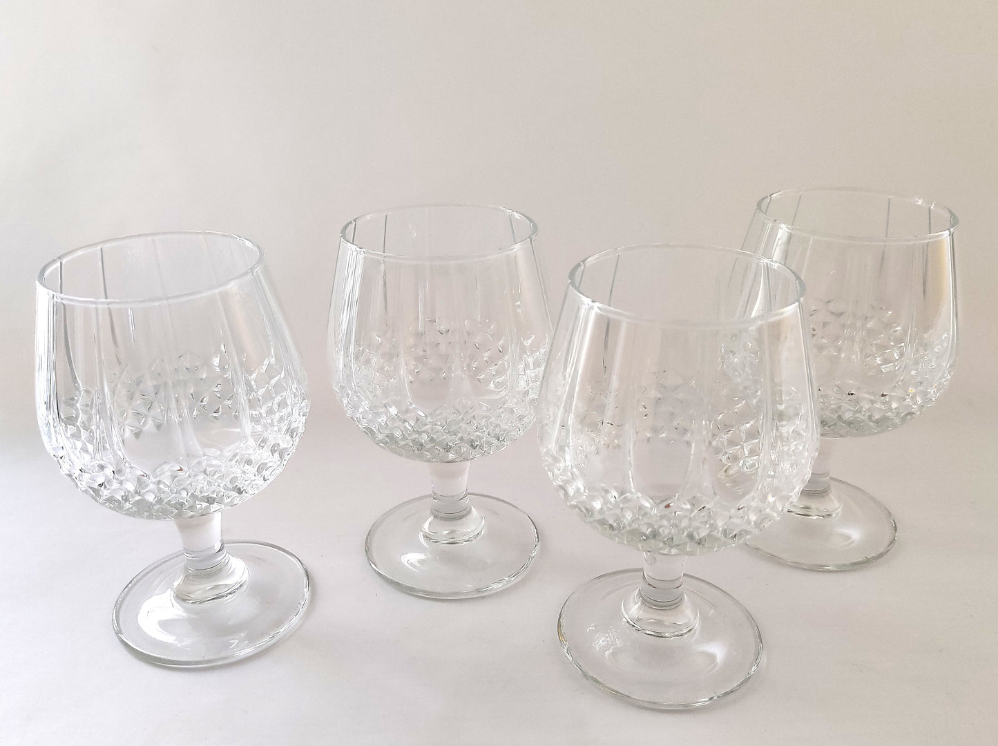 Verres à cognac ciselés