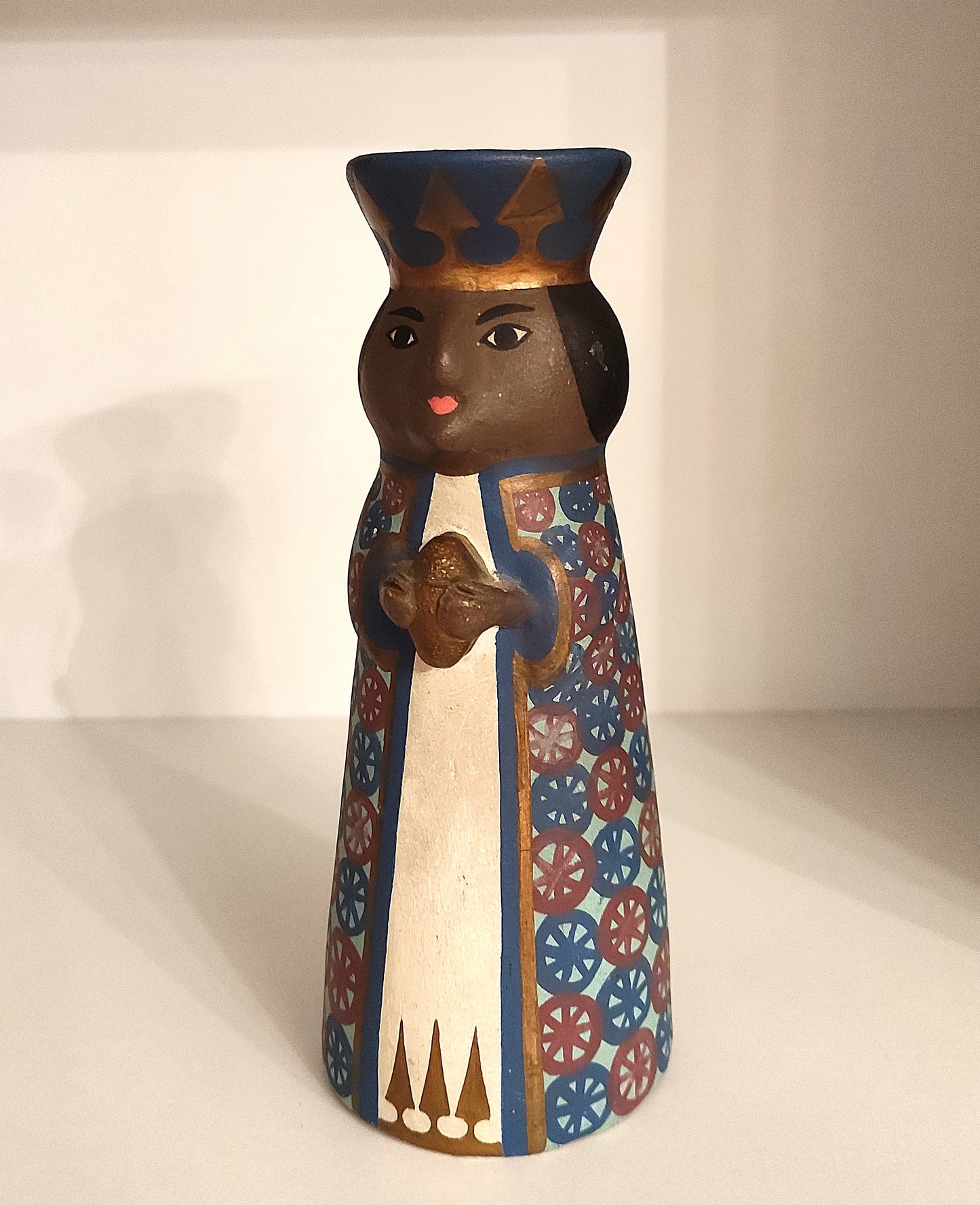 Rois mages en terre cuite