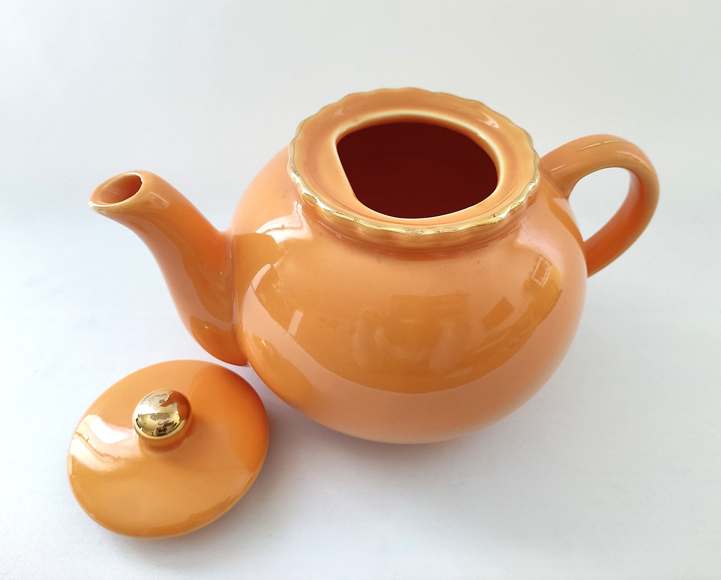 Théière rétro orange