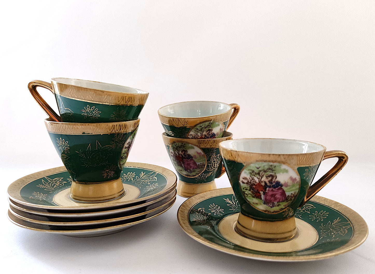 Service à café vert et doré