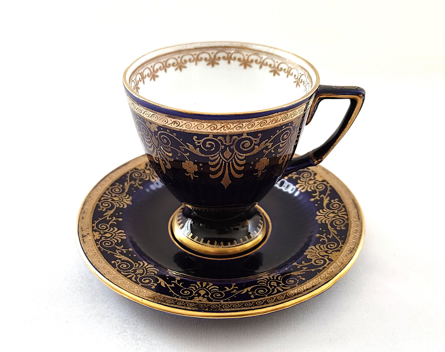 Service à café bleu cobalt et doré