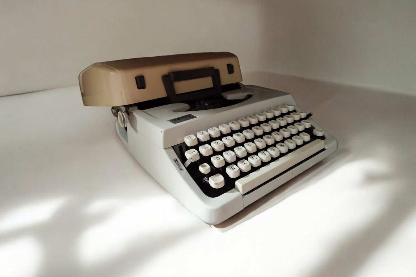 Machine à écrire Japy L72